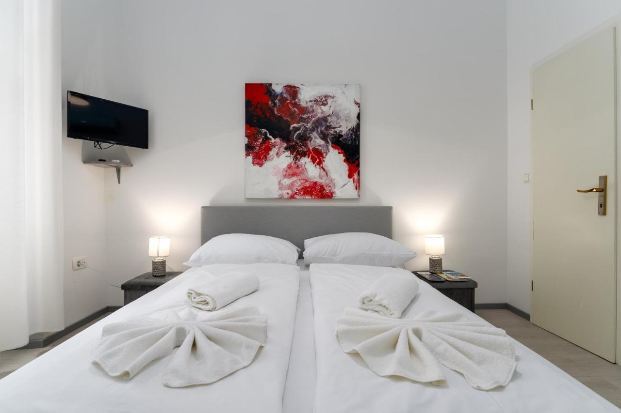 Centar Apartments Риека Экстерьер фото